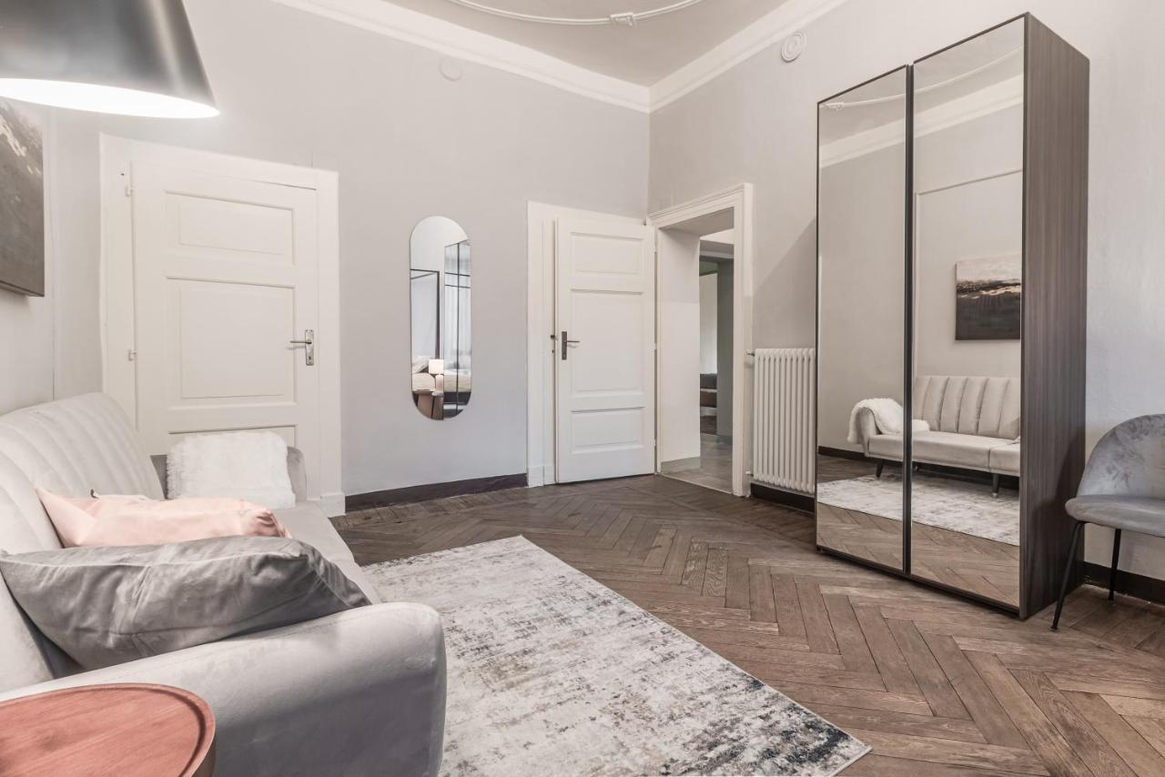 5 Min Historic Center Luxury White Lotus Mansion Apartamento Como Exterior foto