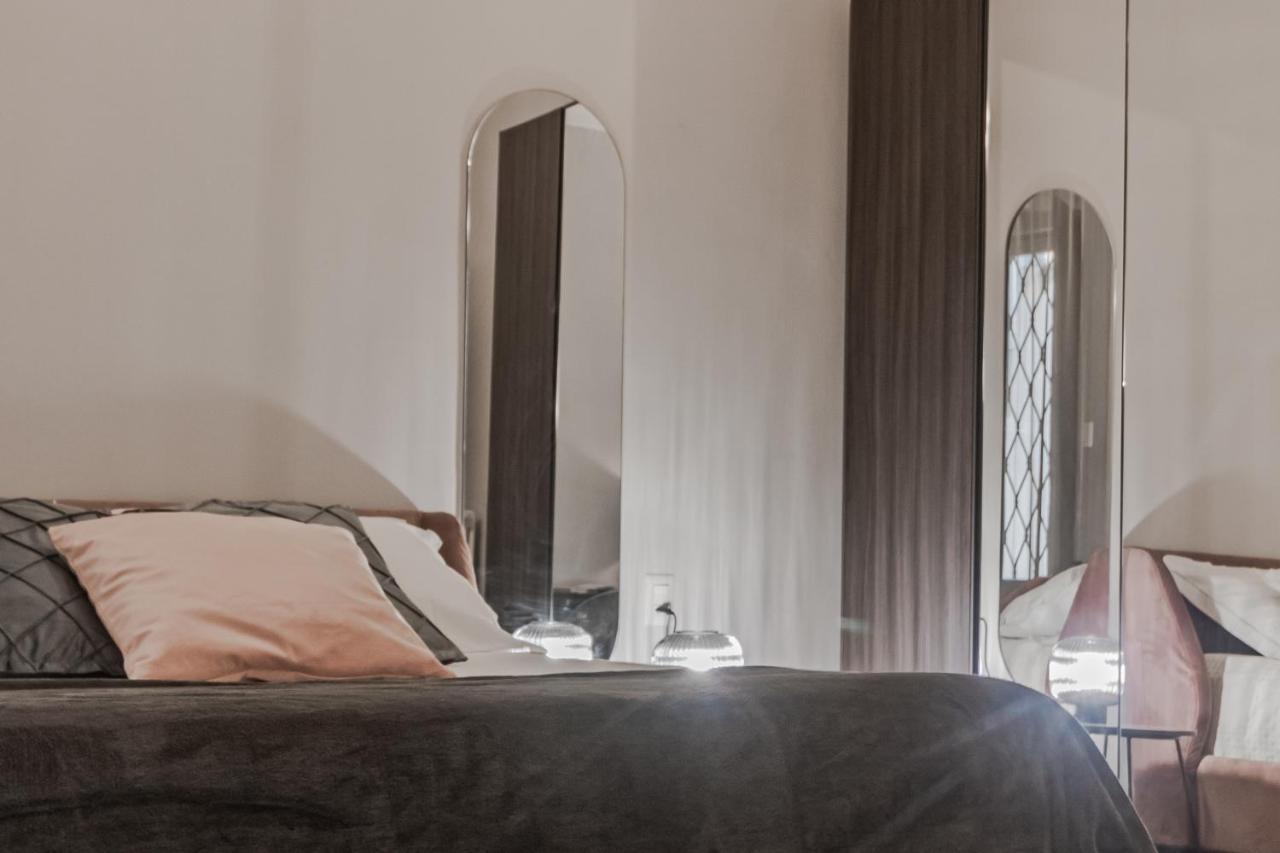 5 Min Historic Center Luxury White Lotus Mansion Apartamento Como Exterior foto